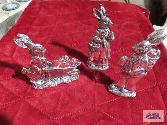 Easter figurines, metal