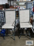 Outdoor swivel bar stools