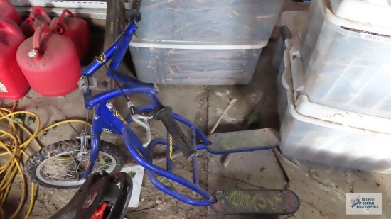 Pacific Assault stand up tricycle