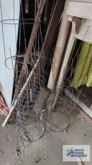 Tomato cages