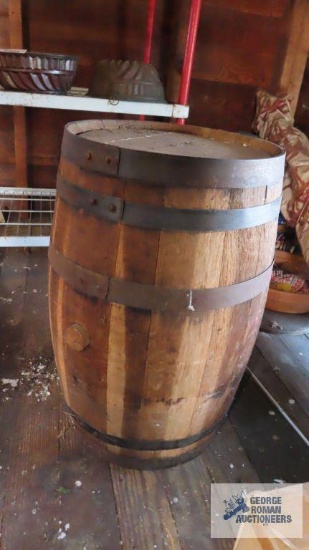 Wooden nail keg