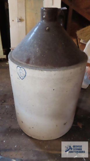 6 gallon jug. Has chips