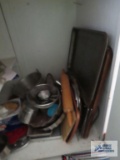 Large lot of assorted cookie sheets, baking dishes, metal pans, etc