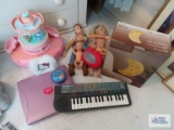 Children's miniature piano, children's laptop, dolls, etc