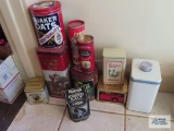Lot of assorted advertising tins