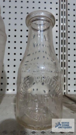 Price Brothers Dairy, Hubbard, Ohio milk bottle