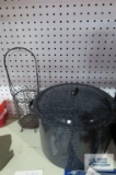 Granite canner and wire basket