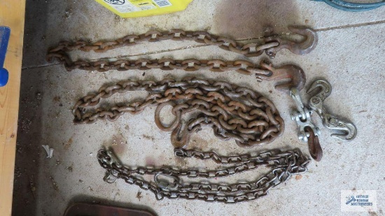 lot of chains and hooks