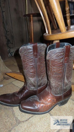 cowboy boots, size 11