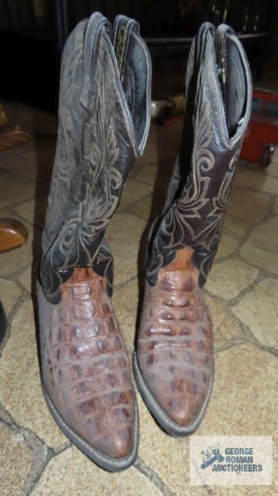 cowboy boots, size 8