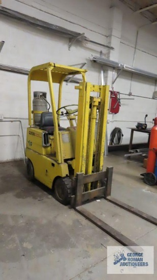 Clark model C20 forklift. 2,000 lb capacity. Serial number C20OB-638-2147. Working unit per seller..