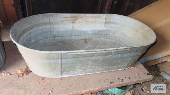 galvanized elongated wash tub