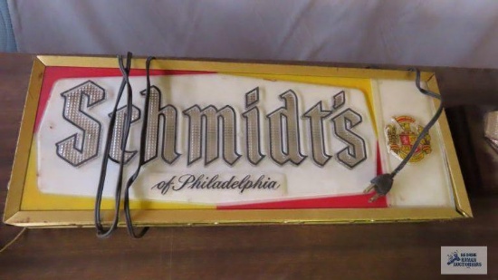 Vintage Schmidt's of Philadelphia lighted beer sign