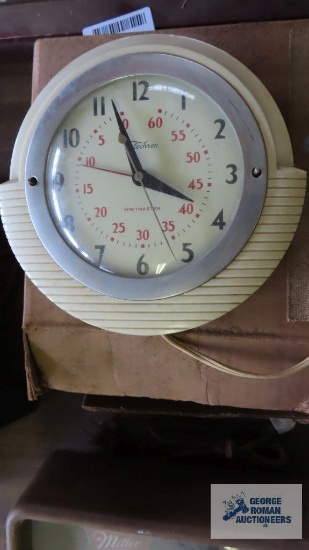 Vintage Telechron electric wall clock