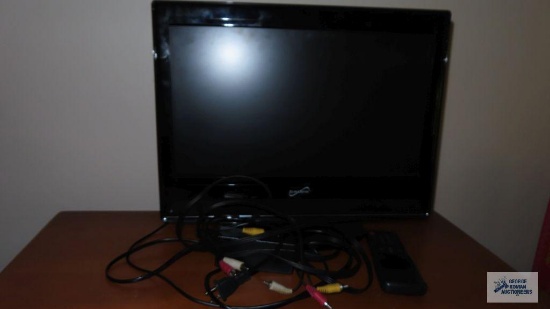 Supersonic 19 inch flat screen TV with remote