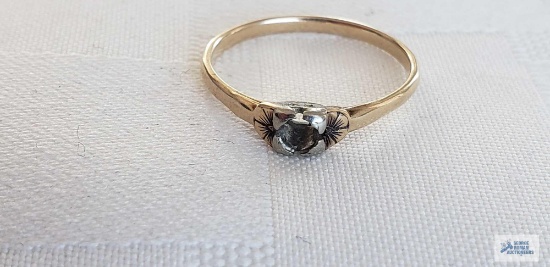 Gold colored ring, marked 14K, stones are missing