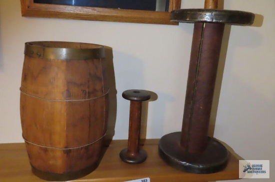 Barrel and spool decorations