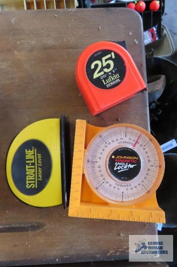 Measuring tape, level and angle locator