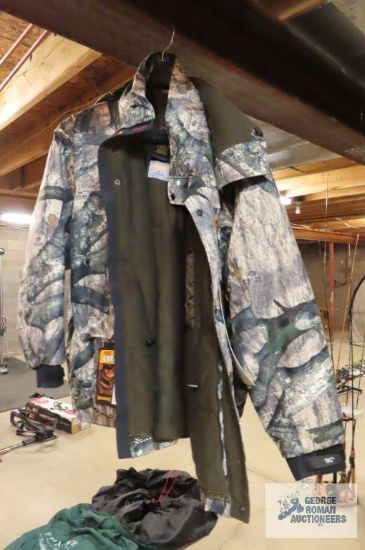 Browning camouflage prevent waterproof and windproof jacket size 3XL
