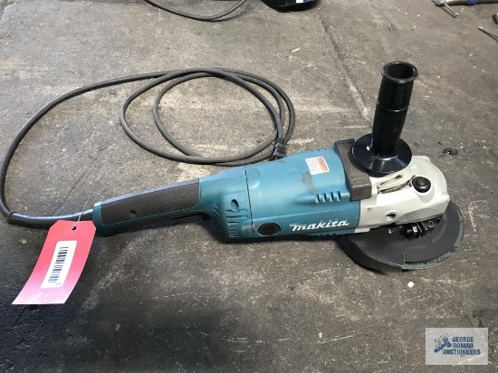 MAKITA GRINDER