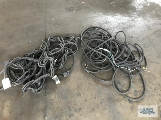 HEAVY DUTY EXTENSION CORDS