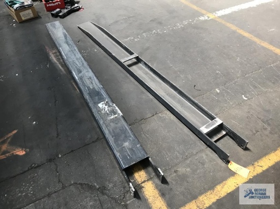 FORKLIFT EXTENSIONS