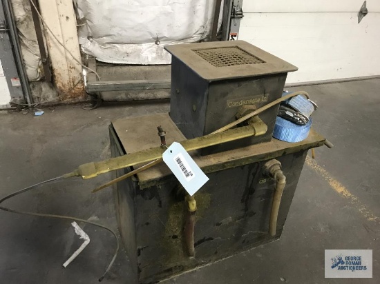 OIL AND WATER SEPARATOR