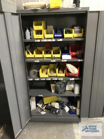 GRACO PARTS, OTHER ITEMS AND CABINET