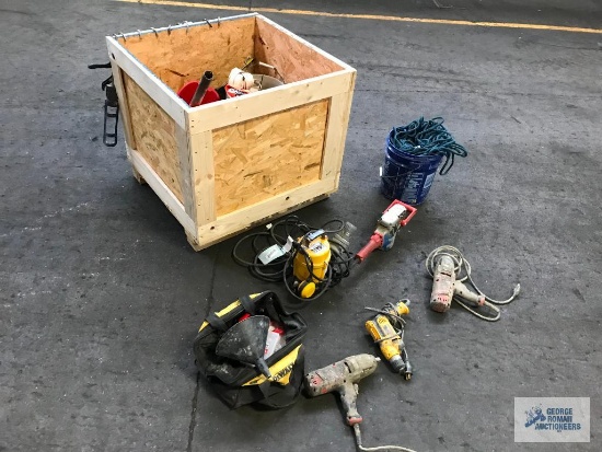 BOX OF STRAPS, TOOLS AND OTHER ITEMS