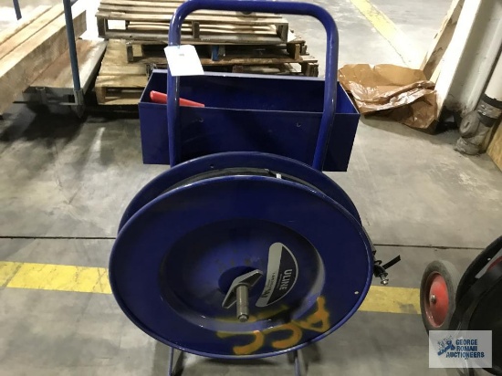 METAL BANDING MACHINE