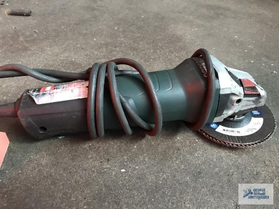 METABO GRINDER