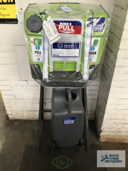 EYEWASH STATION