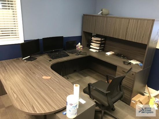 C-SHAPED DESK AND CHAIR, NO CONTENTS, DESK ONLY