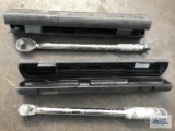 2 TORQUE WRENCHES