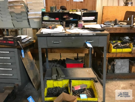 SHOP DESK