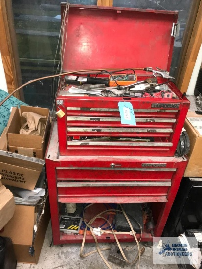 CRAFTSMAN TOOL BOX AND CONTENTS