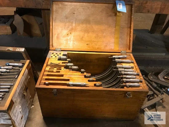 SET OF MICS