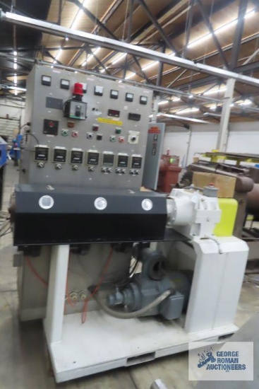 2" PLASTIC EXTRUDER