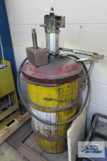 GREASING UNIT