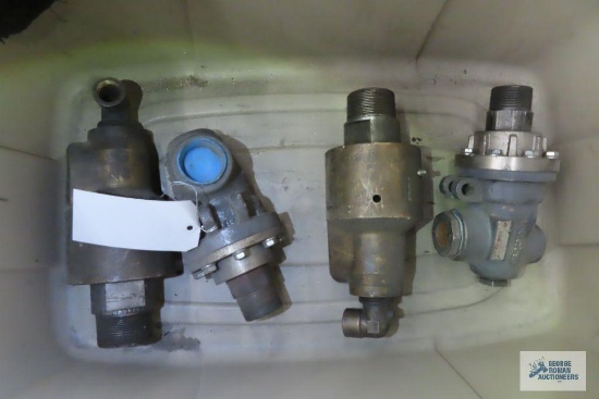 ROTARY UNIONS