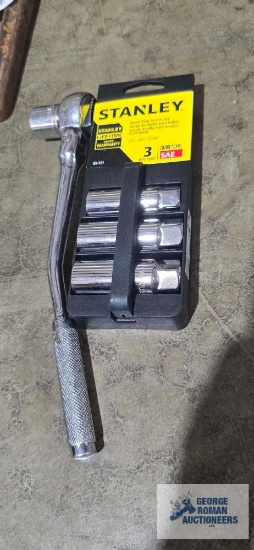 Stanley ratchet with sockets
