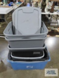 Assorted totes and two lids