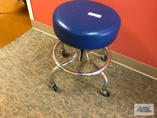 EXAM STOOL