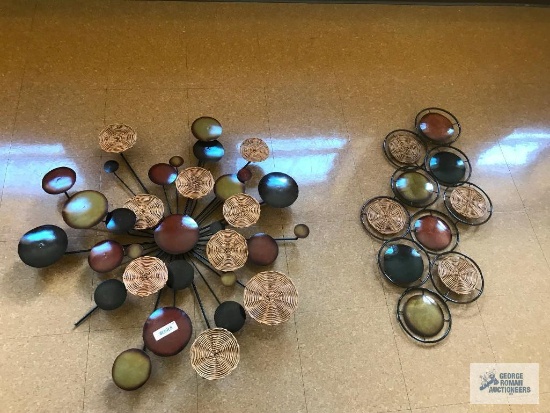 METAL WALL DECOR