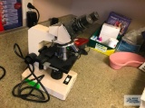 SWIFT MICROSCOPE