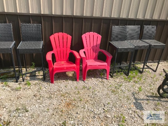(2) PLASTIC OUTDOOR CHAIRS AND (5) OUTDOOR STOOLS, 2 BROKEN.