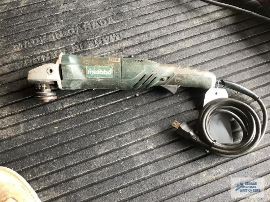 METABO 5" DISC GRINDER