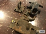 TRAILER HITCH ATTACHMENTS