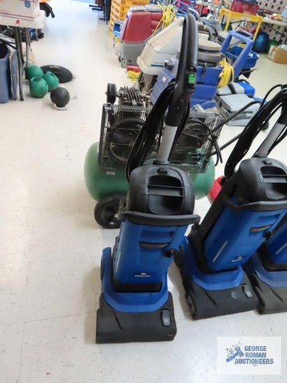 Windsor saber blade commercial sweeper