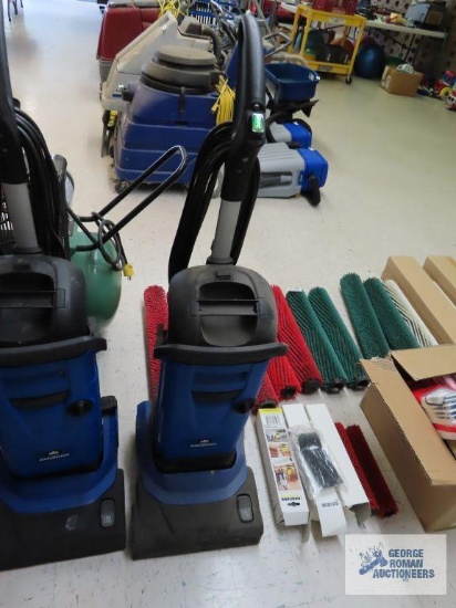 Windsor saber blade commercial sweeper